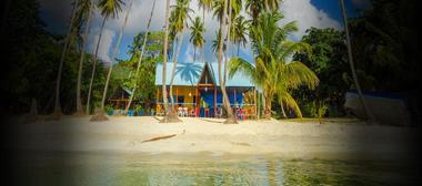 Hotel Decameron Isle�o