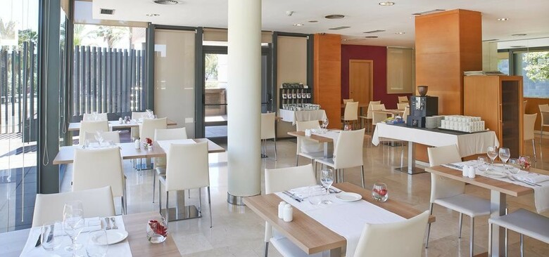 Hotel Catalonia Barcelona Beach