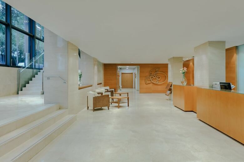 Hotel Catalonia Barcelona Beach