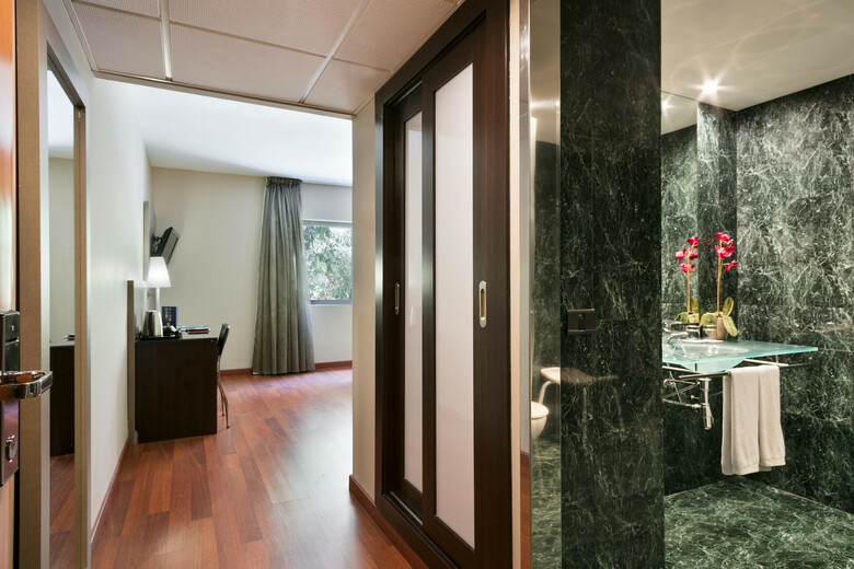 Hotel Front Mar�tim