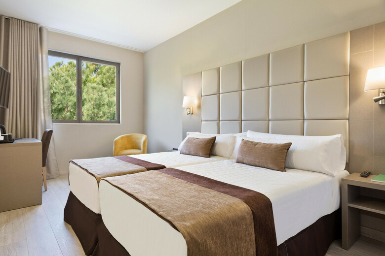 Hotel Front Mar�tim