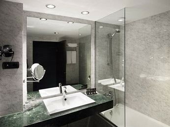 Hotel Mercure Barcelon Condor