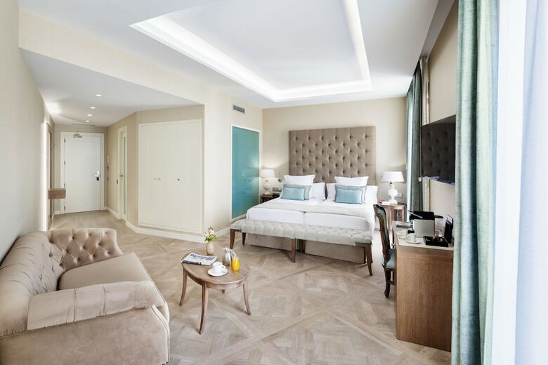 Hotel Col�n