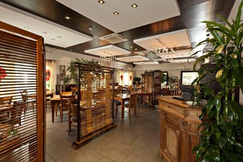 Logis Cottage Hotel