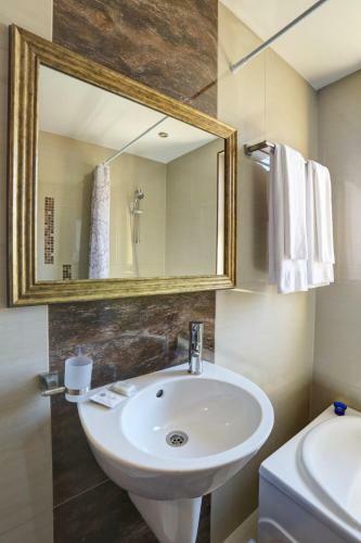Family Hotel Allegra