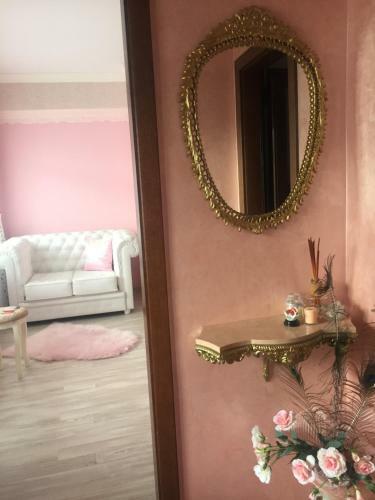 Hostal Guesthouse Versailles
