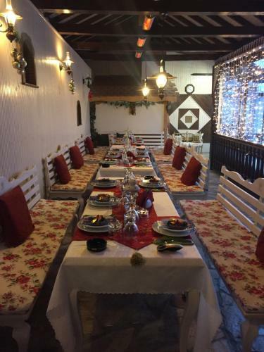 Hostal Guesthouse Versailles