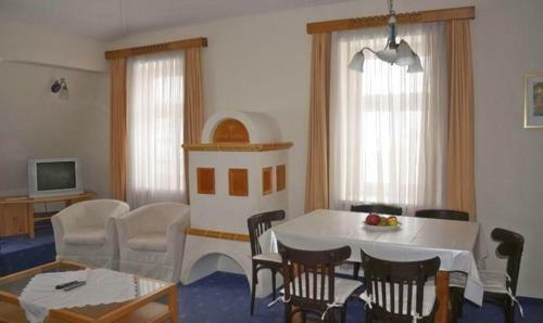 Apartment Grattschl�ssl