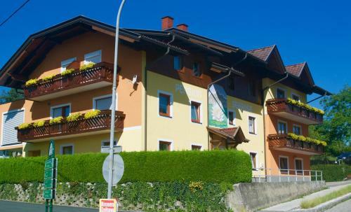 Hostal Pension Seerose