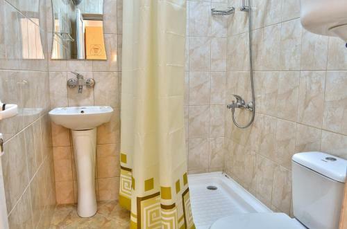 Hostal Guest House Joji