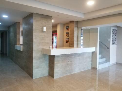 Hostal Hotel Uzi Mar