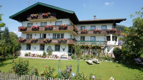 Hostal Fr�hst�ckspension Huber
