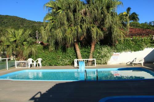 Bed & Breakfast Su�tes Ref�gio Do Bosque