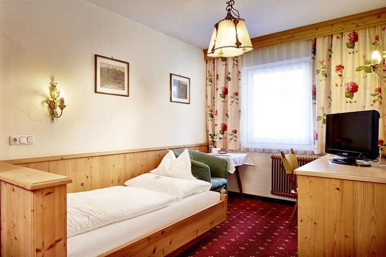 Hotel Neue Post