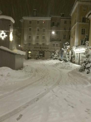 Hostal Gasthaus Hinterbr�hl