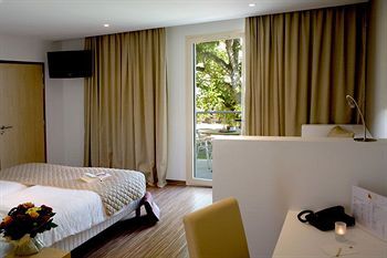 Hotel Logis L'or�e Du Bois