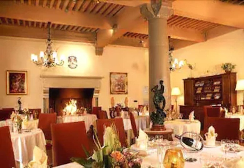 Hotel Ch�teau Des Comtes De Challes