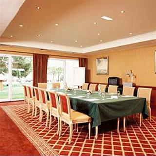 Hotel Le Grand H�tel & Spa Et Son Chalet