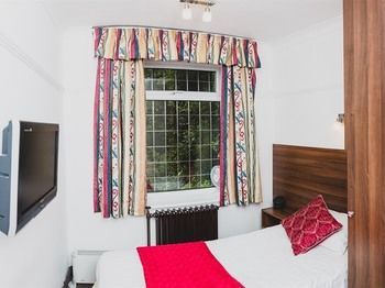 The Yenton Hotel