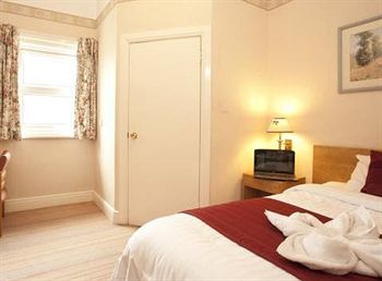 Albergue Denewood Hotel
