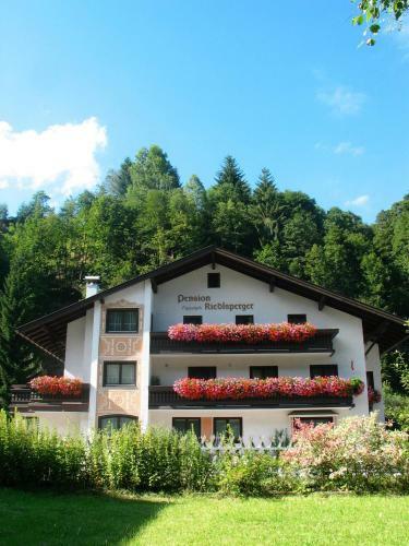 Hostal Pension Riedlsperger