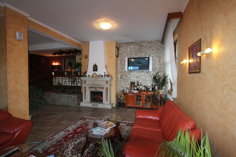 Kap House Family Hotel