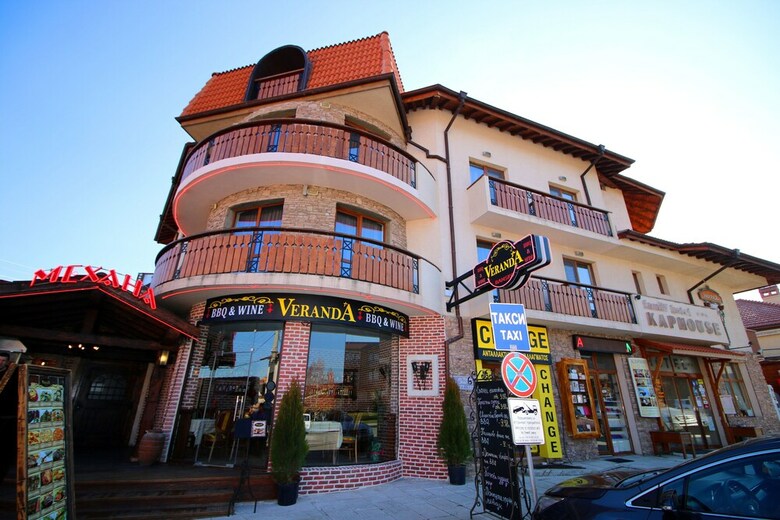 Kap House Family Hotel