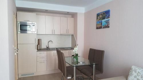 Sunny Beach Apartment 51