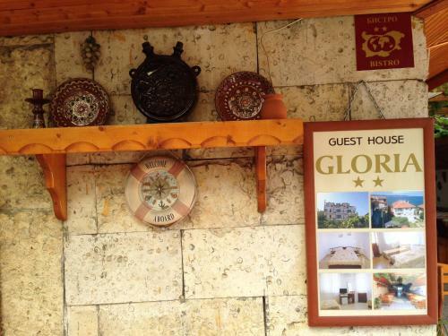 Hostal Gloria Holiday House