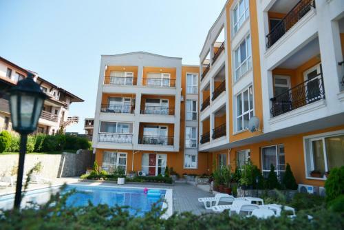 Antik 5 Apartment