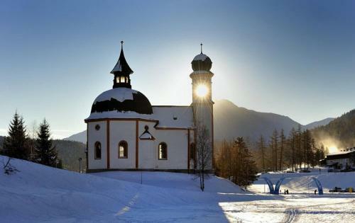 Hostal Haus Stefanie - Adults Only