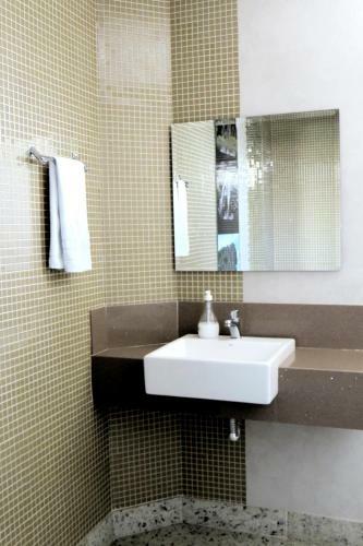 Max Hotel
