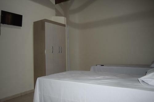Hostal Hotel E Pousada Arara Azul