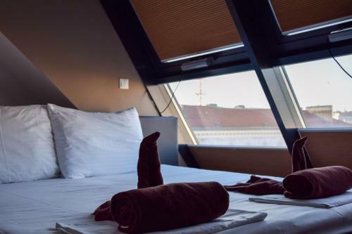 Aurellia Serviced Apartments