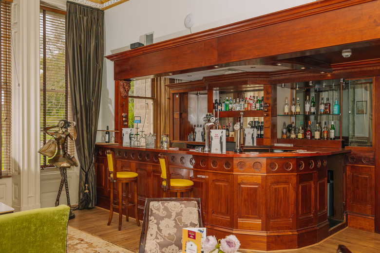Newton Hotel