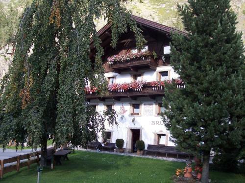 Hostal G�stehaus Bruggerhof