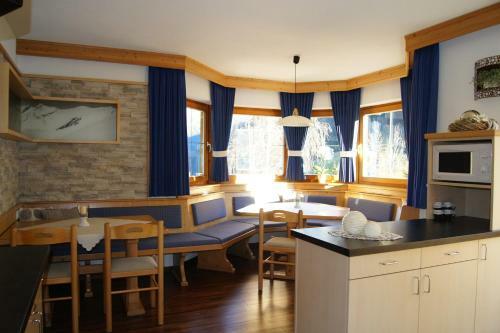 Apart Al-collina