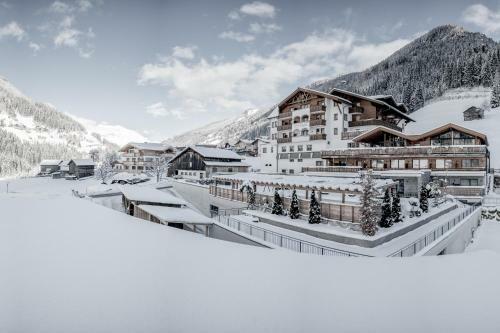 Alpine Balance Hotel Wei�es Lamm