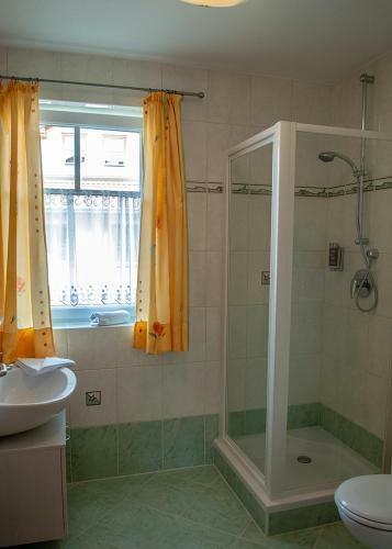 Hostal Pension Hiesel-villa Untersbergblick