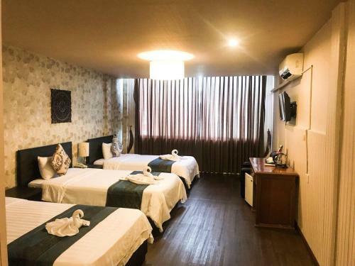 River Star Hotel