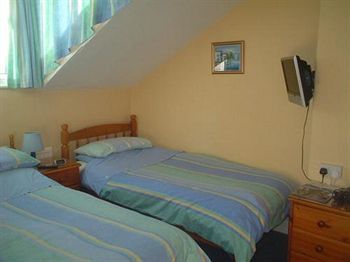 Albergue Burton Villa Guest House
