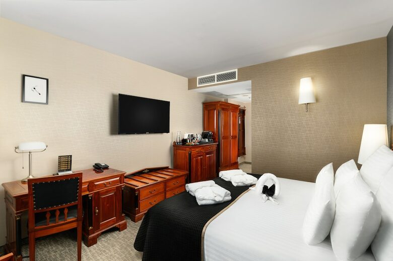 Hotel Divinus