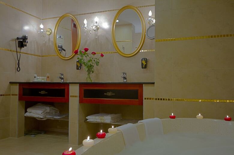 Hotel Divinus