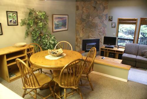 Apartamentos Whistler Superior Properties