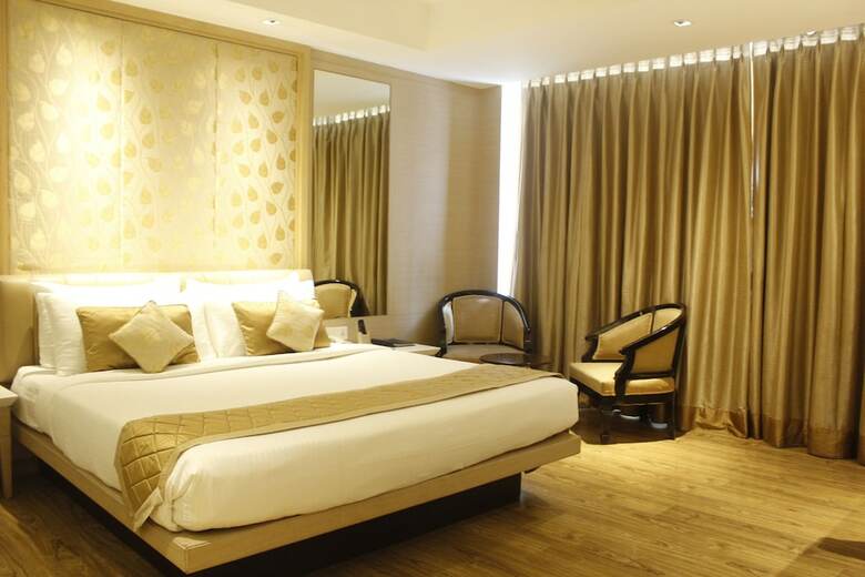 Hotel Swati Deluxe