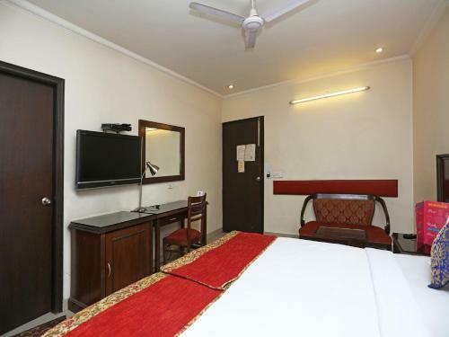 Hotel Clark Heights