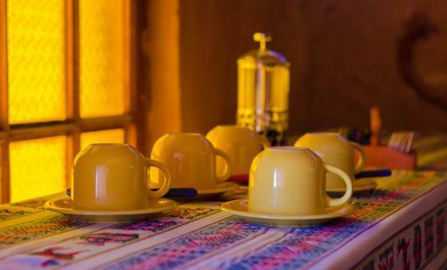 Hostal Alabalti