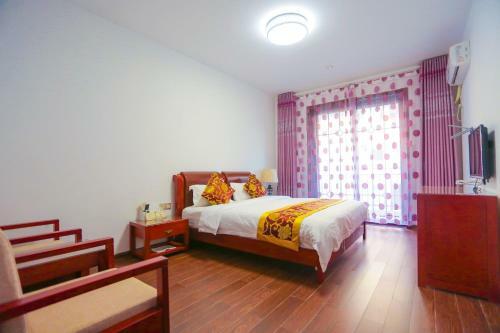 Zhangjiajia Hoilday Villa