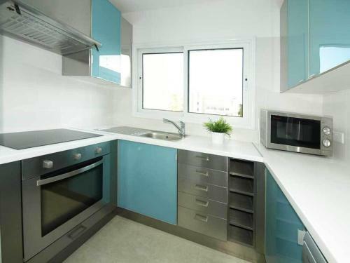 Les Sirenes Apartments