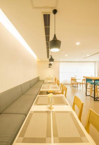 Hotel Hanting Express Chengdu Longquanyi